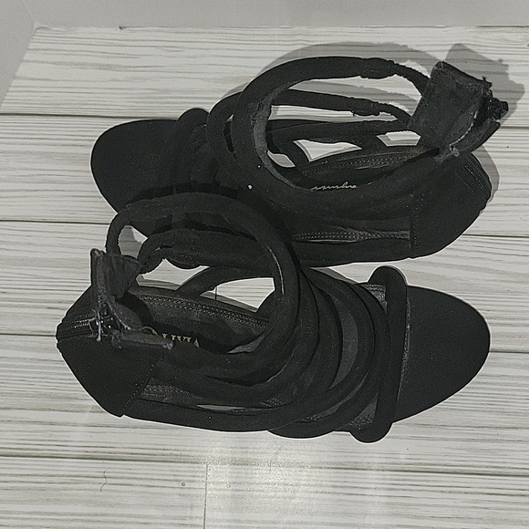 Olivia Ferragamo - Picture 5 of 9